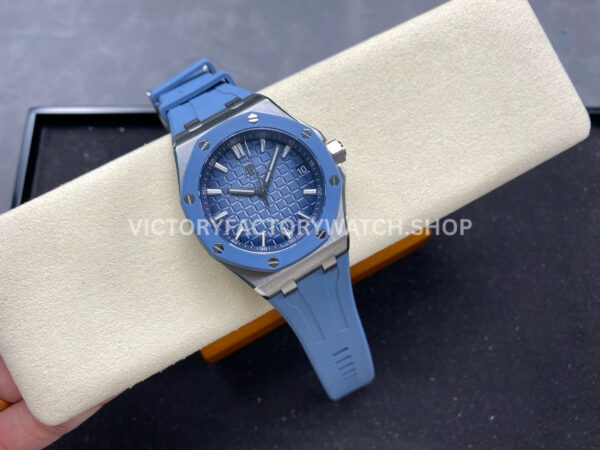 APP Factory Audemars Piguet Royal Oak Offshore 15605SK.OO.A350CA.01 43mm Steel Rubber Strap Gradient Blue Dial