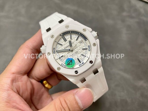 APS Factory Audemars Piguet Royal Oak Offshore Diver 15707CB.OO.A010CA.01 42mm White Ceramics Rubber Strap Silver Dial