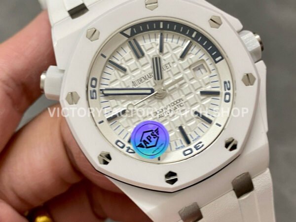 APS Factory Audemars Piguet Royal Oak Offshore Diver 15707CB.OO.A010CA.01 42mm White Ceramics Rubber Strap Silver Dial