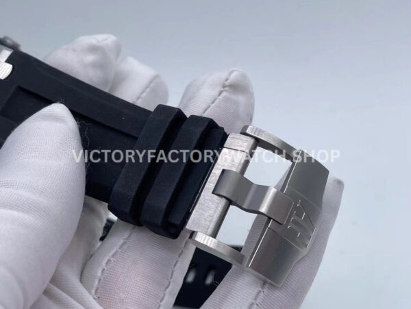 APS Factory Audemars Piguet Royal Oak Offshore Diver 15720CN.OO.A0 ( (5) APS Factory Audemars Piguet Royal Oak Offshore Diver 15720CN.OO.A002CA.01 42mm White Gold Rubber Strap Black Dial