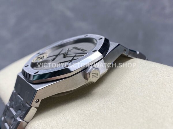 APS Factory Audemars Piguet Royal Oak Selfwinding 15500 KAWS 41mm Full Steel Silver Dial