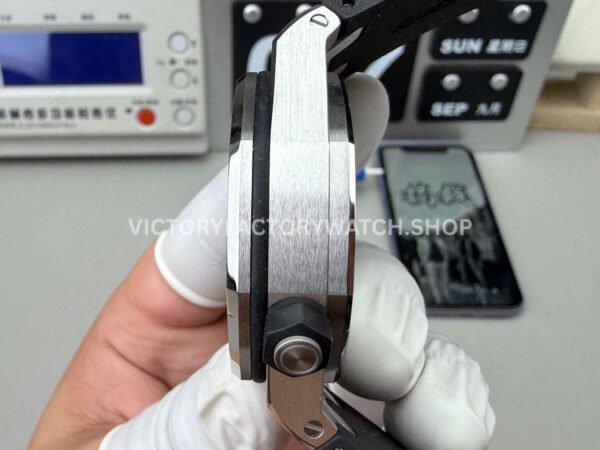 APS Factory Audemars Piguet Royal Oak Selfwinding 15703ST.OO.A002CA.01 42mm Rubber St ( APS Factory Audemars Piguet Royal Oak Offshore Diver 15703ST.OO.A002CA.01 42mm Rubber Strap Black Dial