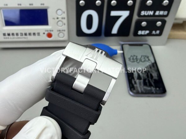 APS Factory Audemars Piguet Royal Oak Selfwinding 15703ST.OO.A002CA.01 42mm Rubber St ( (6) APS Factory Audemars Piguet Royal Oak Offshore Diver 15703ST.OO.A002CA.01 42mm Rubber Strap Black Dial