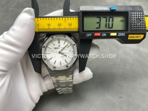 APS Factory Audemars Piguet Royal Oak Selfwinding 37mm 15450ST.OO.1256ST.01 Stainless Steel Diamond Bezel Silver Dial