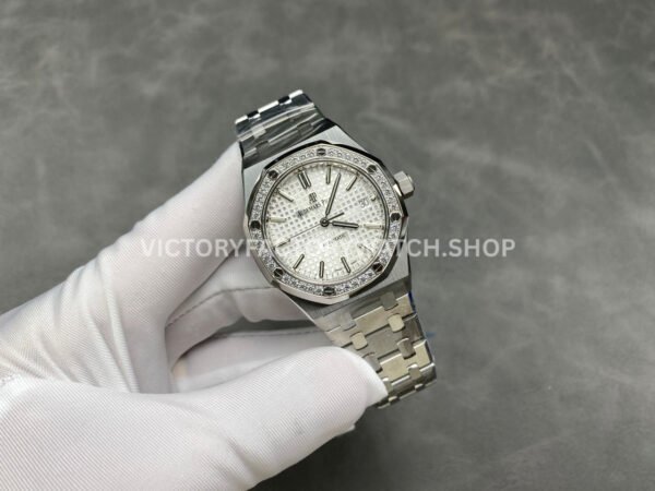 APS Factory Audemars Piguet Royal Oak Selfwinding 37mm 15450ST.OO.1256ST.01 Stainless Steel Diamond Bezel Silver Dial