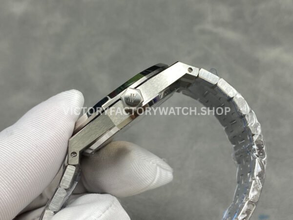 APS Factory Audemars Piguet Royal Oak Selfwinding 37mm 15450ST.OO.1256ST.01 Stainless Steel Diamond Bezel Silver Dial