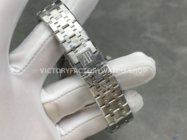 APS Factory Audemars Piguet Royal Oak Selfwinding 37mm 15450ST.OO.1256ST.01 Stainless Steel Diamond Bezel Silver Dial