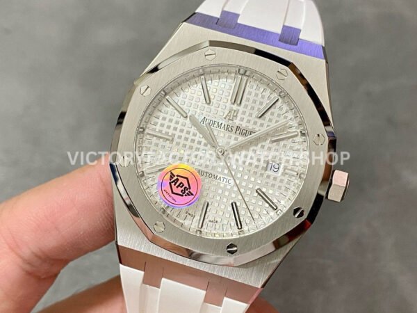 APS Factory Audemars Piguet Royal Oak Selfwinding 41mm 15400ST.OO.1220ST.04 Rubbe (7) APS Factory Audemars Piguet Royal Oak Selfwinding 41mm 15400ST.OO.1220ST.04 Rubber Strap Silver Dial