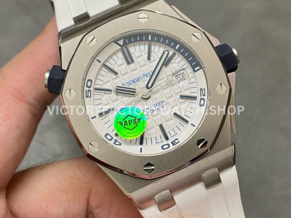 APS Factory Audemars Piguet Royal Oak Offshore Diver 15710ST.OO.A002CA.02 42mm Rubber Strap White Dial
