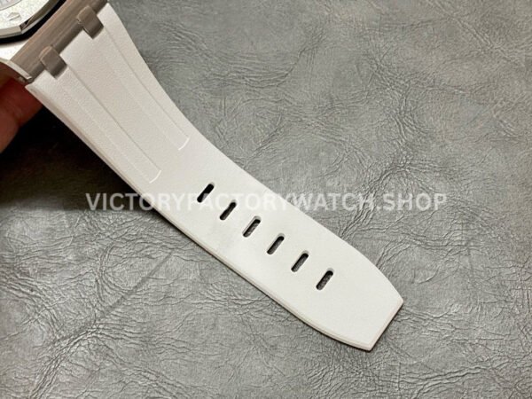 APS Factory Audemars Piguet Royal Oak Offshore Diver 15710ST.OO.A002CA.02 42mm Rubber Strap White Dial