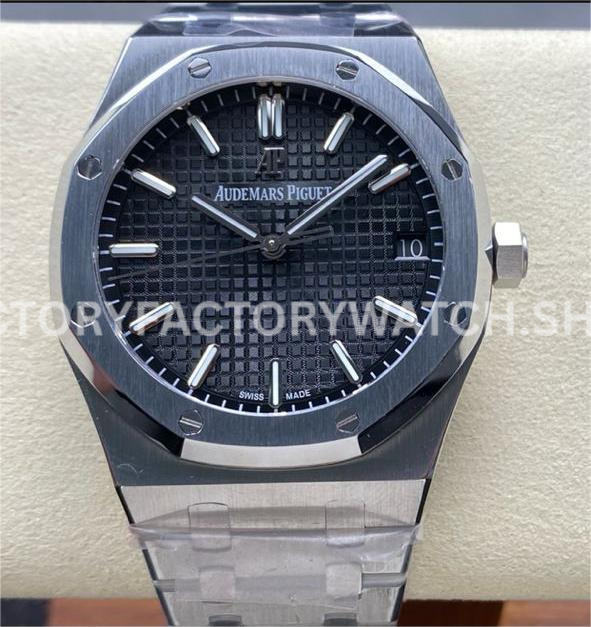 APW 15500ST black dial steel Royal Oak 41mm