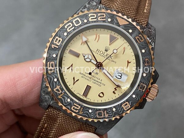 DIW Factory Rolex GMT-Master II 126710 Limited Edition 40mm Gold Word Carbon Fiber Artificial Fiber Woven Strap Middle Eastern Digital Gold Dial