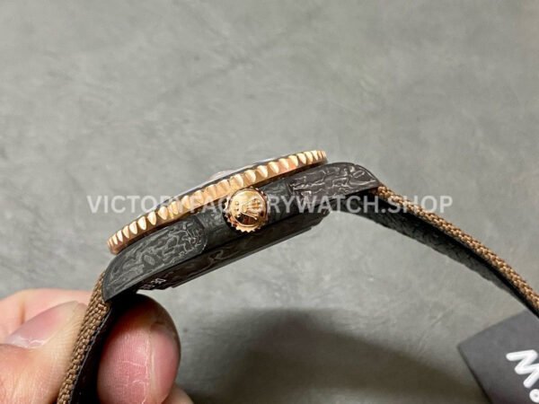 DIW Factory Rolex GMT-Master II 126710 Limited Edition 40mm Gold Word Carbon Fiber Artificial Fiber Woven Strap Arabic Number Gold Dial