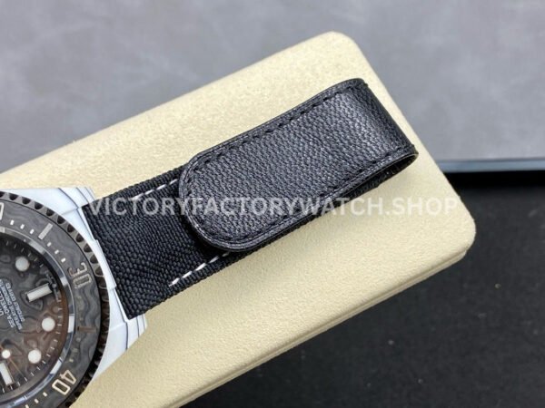 DIW Factory Rolex Sea-Dweller Limited Edition 126600 43mm Limited Edition Carbon Fiber Canvas Strap Carbon Fiber Dial