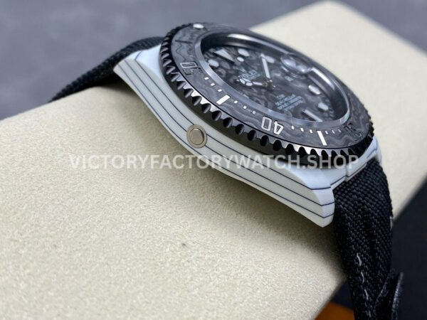 DIW Factory Rolex Sea-Dweller Limited Edition 126600 43mm Limited Edition Carbon Fiber Canvas Strap Carbon Fiber Dial