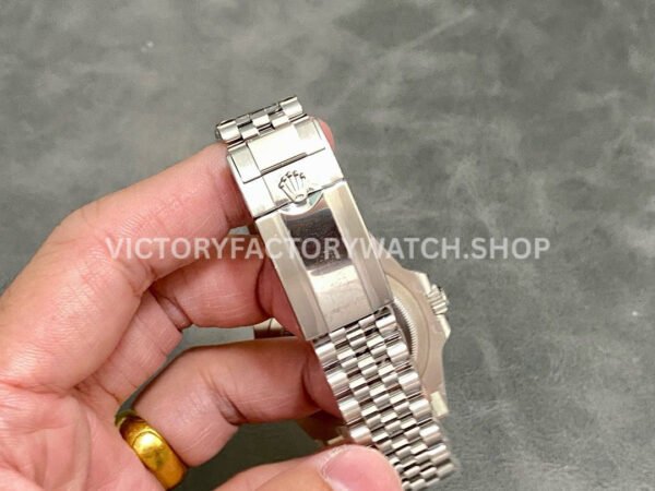 EWE Factory Rolex GMT-Master II 126710BLRO-0001 Pepsi 40mm Full 904L Black Dial Jubilee