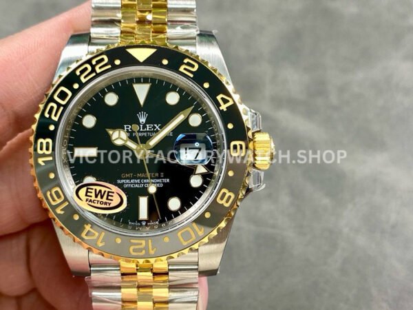 Rolex GMT Master II 126713GRNR two tone Bruce Wayne replica