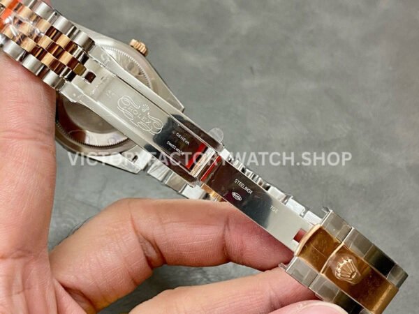 GM Factory Rolex Datejust 126201-0037 36mm Rose Gold Smooth Bezel Half Rose Gold Diamond Mop Silver Palm Motif Dial Jubilee