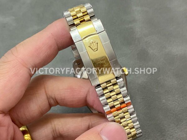 GM Factory Rolex Datejust 126233-0021 36mm Half Yellow Gold Diamond Mop Black Dial Jubilee