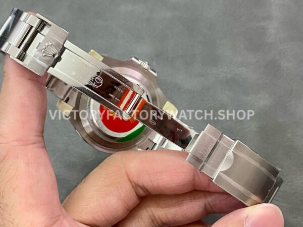 JVS Factory Rolex Explorer II 226570 42mm Full 904L White Dial (2) JVS Factory Rolex Explorer II 226570 42mm Full 904L White Dial