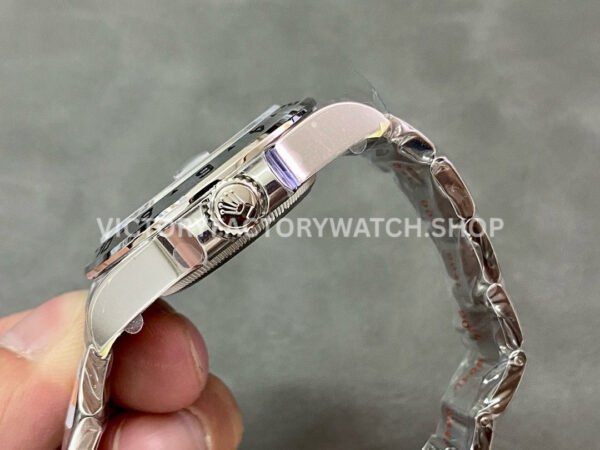 JVS Factory Rolex Explorer II 226570 42mm Full 904L White Dial (5) JVS Factory Rolex Explorer II 226570 42mm Full 904L White Dial