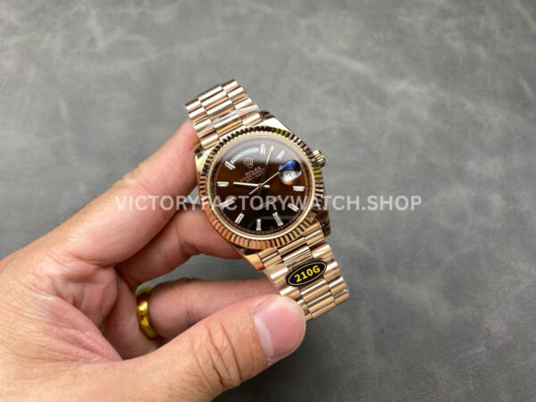 KF Factory Counterweight Rolex Day-Date 228235-0003 40mm Full Rose Gold Diamond Baguette Brown Dial