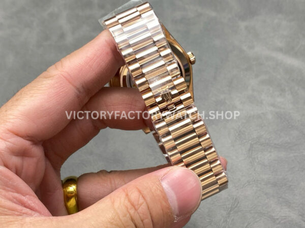 KF Factory Counterweight Rolex Day-Date 228235-0003 40mm Full Rose Gold Diamond Baguette Brown Dial
