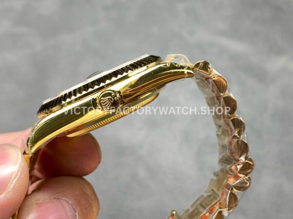 KF Factory Counterweight Rolex Day-Date 228238-0004 40mm Full Yellow Gold Diamond Baguette Black Dial