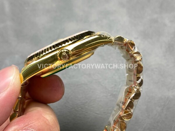 KF Factory Counterweight Rolex Day-Date 228238-0006 40mm Full Yellow Gold Roman Numerals Champagne Dial