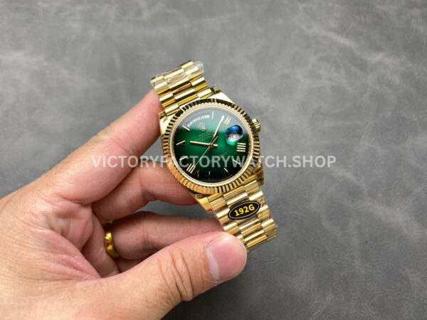 KF Factory Counterweight Rolex Day-Date 228238-0061 40mm Full Yellow Gold ( (8) KF Factory Counterweight Rolex Day-Date 228238-0061 40mm Full Yellow Gold Roman Numerals Slate Ombré Green Dial