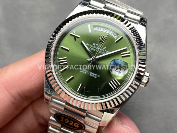 KF Factory Counterweight Rolex Day-Date 228239-0033 40mm Full White Gold Roman ( KF Factory Counterweight Rolex Day-Date 228239-0033 40mm Full White Gold Roman Numerals Avocado Green Dial