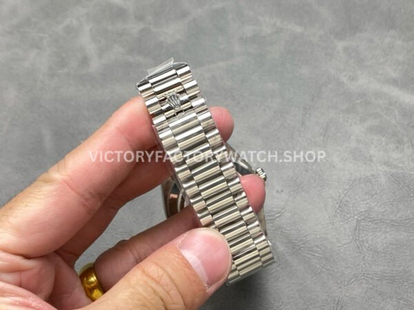 KF Factory Counterweight Rolex Day-Date 228239-0033 40mm Full White Gold Roman Numerals Dark Green Dial