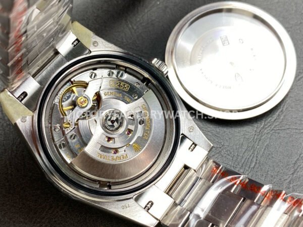 KF Factory Counterweight Rolex Day-Date 228239-0076 40mm Full White Gold Roman Numerals Slate Ombré Blue Dial