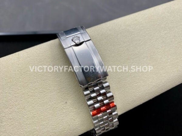 OW Factory Rolex Batgirl GMT-Master II 126710BLNR-0002 40mm Full Steel Black Dial Jubilee