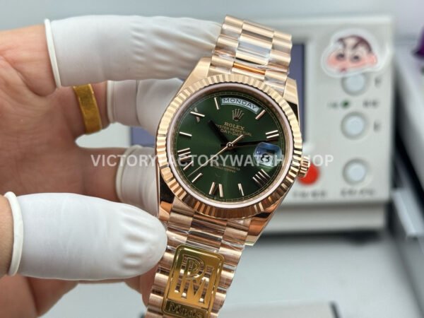 PPM Factory Counterweight Rolex Day-Date 228235-0025 40mm Full Rose Gold Roman Number Olive Green Dial (1) PPM Factory Counterweight Rolex Day-Date 228235-0025 40mm Full Rose Gold Roman Number Olive Green Dial