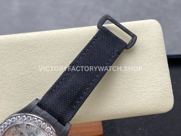 PPM Factory Rolex Daytona Modified 116500 Carbon Fiber Calf Skin Strap Moissanite Mother Of Pearl Dial (9) PPM Factory Rolex Daytona Modified 116500 Carbon Fiber Calf Skin Strap Moissanite Mother Of Pearl Dial