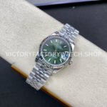 Brand : Rolex Model : Datejust 278274-0018 Case Diameter : 31mm Movement : 2236 Automatic Case Material : 904L Steel Bracelet Material : Jubilee Strap Dial : Mint Green Bezel Material : White Gold Crystal : Sapphire Crystal Water Resistance : 10ATM Clasp : Fold Clasp Clasp material : 904L Steel