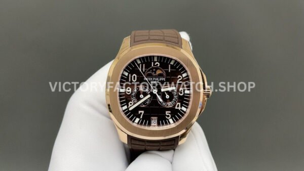 3K 5261R brown dial Patek Aquanaut rose gold