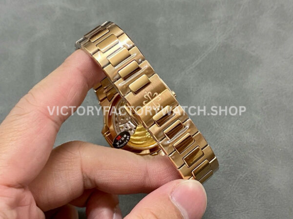 3K Factory Patek Philippe Nautilus 35.2mm 7118-1200R-001 Full Rose Gold Diamond Bezel White Dial (9) 3K Factory Patek Philippe Nautilus 35.2mm 7118-1200R-001 Full Rose Gold Diamond Bezel White Dial