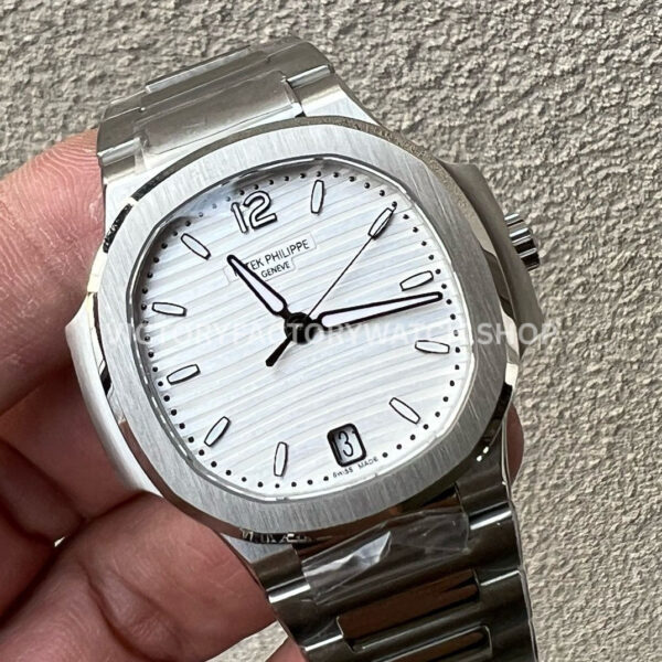 3K Factory Patek Philippe Nautilus 35.2mm 7118-1A-010 White Dial (1) 3K Factory Patek Philippe Nautilus 35.2mm 7118-1A-010 White Dial