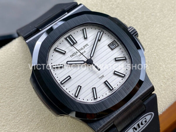 AMG Factory Customer Made Patek Philippe Nautilus PP5711 40mm Ceramics Black Rubber Strap White Di (3) AMG Factory Customer Made Patek Philippe Nautilus PP5711 40mm Ceramics Black Rubber Strap White Dial