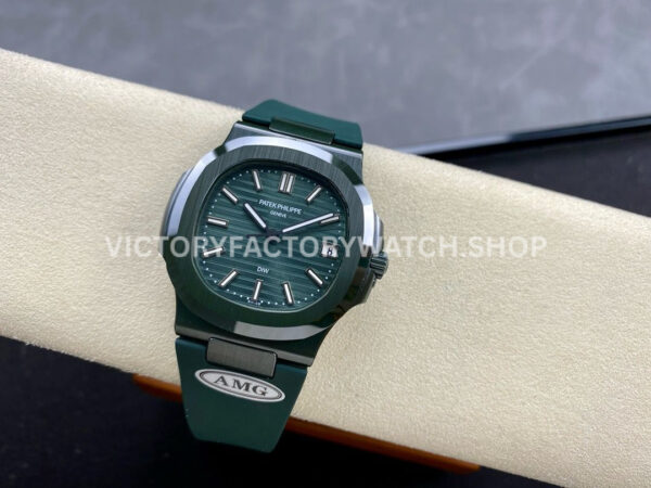 AMG Factory Customer Made Patek Philippe Nautilus PP5711 40mm Ceramics Dark Green Rubber AMG Factory Customer Made Patek Philippe Nautilus PP5711 40mm Ceramics Dark Green Rubber Strap Dark Green Dial