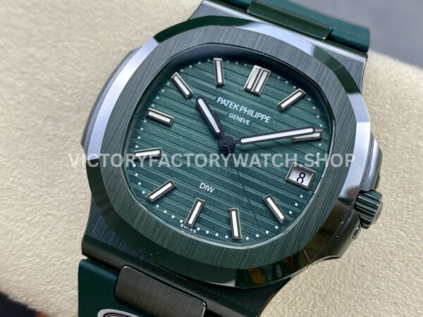 AMG Factory Customer Made Patek Philippe Nautilus PP5711 40mm Ceramics Dark Green Rubber S (1) AMG Factory Customer Made Patek Philippe Nautilus PP5711 40mm Ceramics Dark Green Rubber Strap Dark Green Dial