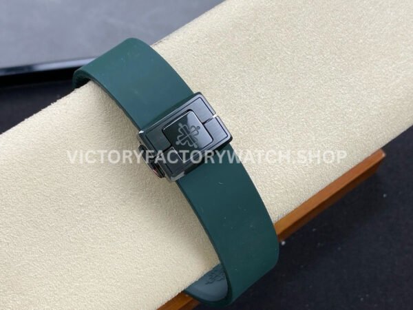 AMG Factory Customer Made Patek Philippe Nautilus PP5711 40mm Ceramics Dark Green Rubber Strap Sky Blue Dial