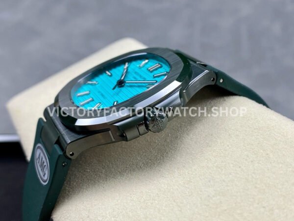 AMG Factory Customer Made Patek Philippe Nautilus PP5711 40mm Ceramics Dark Green Rubber Strap Sky Blue Dial