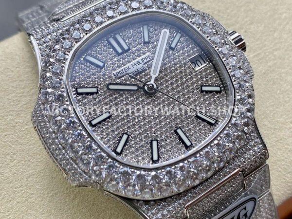 AMG Factory Patek Philippe Nautilus PP5711 40mm Diamond Bezel White GoldDiamond, Diamond Silver D (5) AMG Factory Patek Philippe Nautilus PP5711 40mm Diamond Bezel White Gold Diamond Diamond Silver Dial