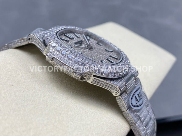 AMG Factory Patek Philippe Nautilus PP5711 40mm Diamond Bezel White GoldDiamond, Diamond Silver D (9) AMG Factory Patek Philippe Nautilus PP5711 40mm Diamond Bezel White Gold Diamond Diamond Silver Dial