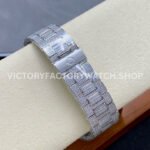 AMG Factory Patek Philippe Nautilus PP5711 40mm Small Diamond Bezel White Gold Diamond Baguette Diamond Silver Dial