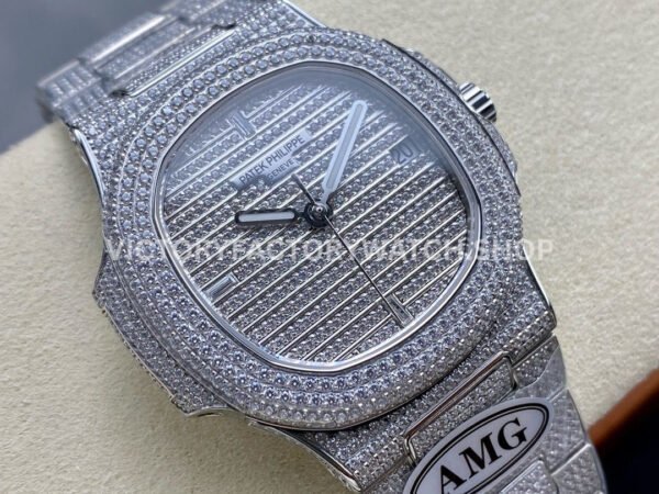 AMG Factory Patek Philippe Nautilus PP5711 40mm Small Diamond Bezel White Gold Diamond Baguette Diamond Silver Dial