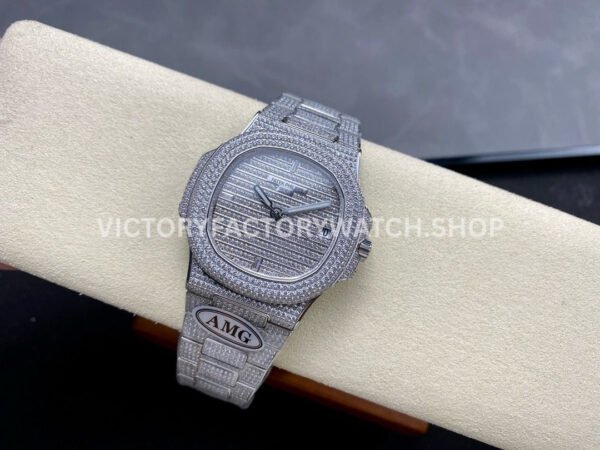 AMG Factory Patek Philippe Nautilus PP5711 40mm Small Diamond Bezel White Gold Diamond Baguette Diamond Silver Dial
